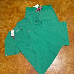 Figs surgical Green set NWT size small